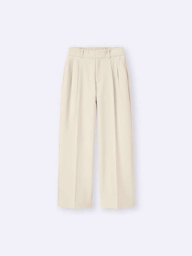 2026gu大人女性おすすめタックワイドパンツ