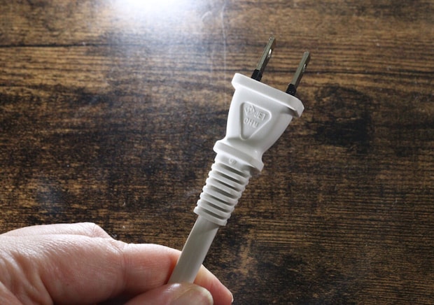 100均で買えてええんか…?知る人ぞ知るあのメーカー品!頼りになる高機能家電