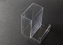 100均マニアも指名買い！「機能的すぎて快適度増した！」デスクが片付く便利な収納グッズ