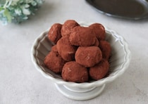 「気づいたら無限に食べてる…」レンジで簡単にできるのに凝ってる風！チョコスイーツレシピ3選