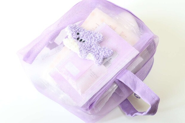 スクエアメッシュポーチ（A）　コスメ収納