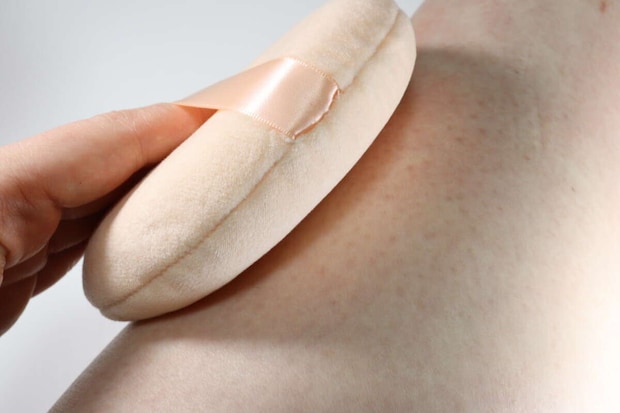 ダイソー　ビッグパフ　ボディケア