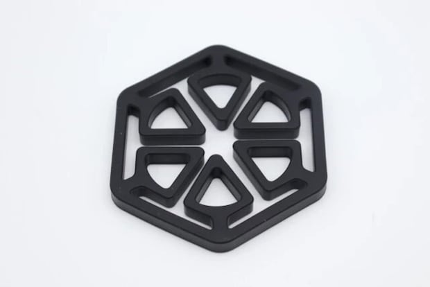 ダイソー　シリコーン鍋敷き（2way）