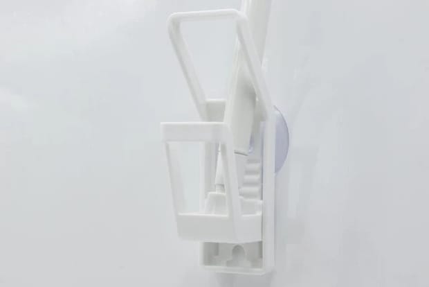 ダイソー　スポンジホルダー　ブラシ