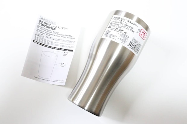 ダイソーの真空2重ステンレスタンブラー（シルバーカラー）のビジュアル