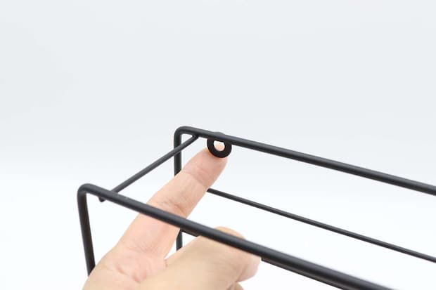 スチール壁掛けインテリア収納（木製棚、正方形）　穴