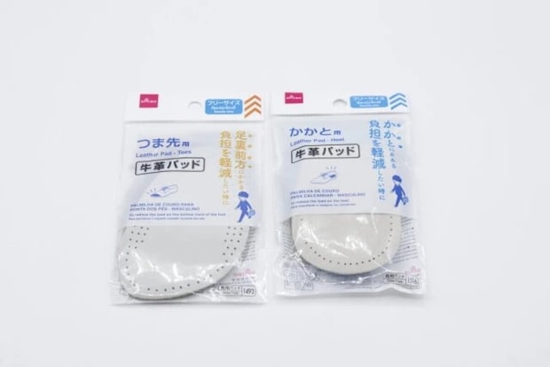 ダイソー　牛革パッド（メンズ、つま先用）　牛革パッド（メンズ、かかと用）　パッケージ