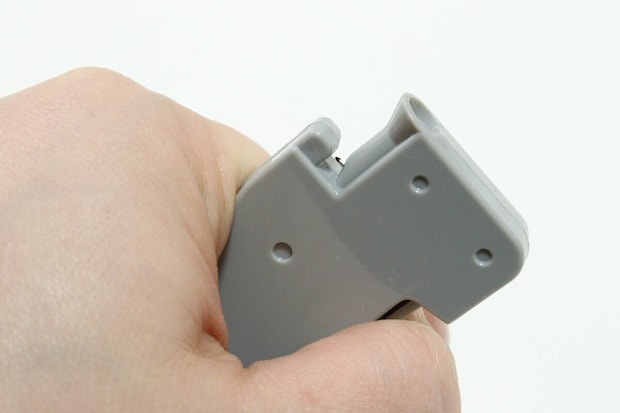 ワンタッチ糸通し ボタン ワンタッチ糸通し ボタン