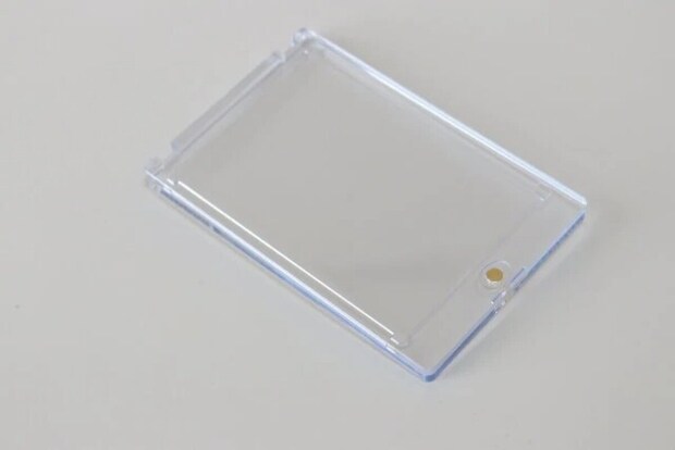 ダイソー　マグネットカードローダー