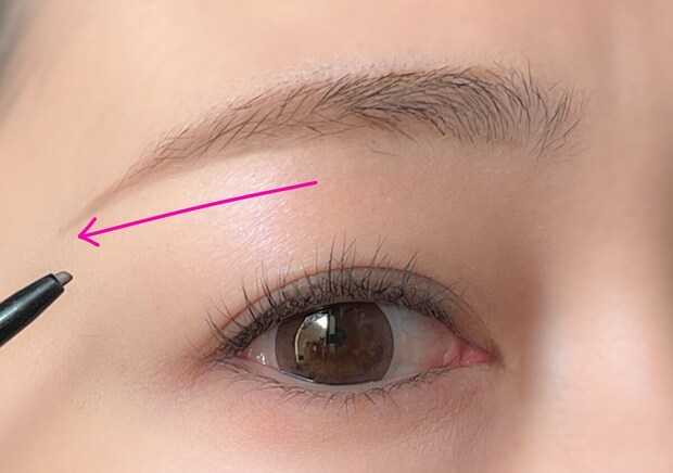 「その眉、昔のまま？」大人は今すぐやめたい！NG眉の特徴