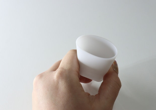 ダイソーにめっちゃ小さいのあるよ！「手だと抵抗が…」「会社用にも旅行用にも買った」