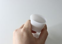 ダイソーにめっちゃ小さいのあるよ！「手だと抵抗が…」「会社用にも旅行用にも買った」