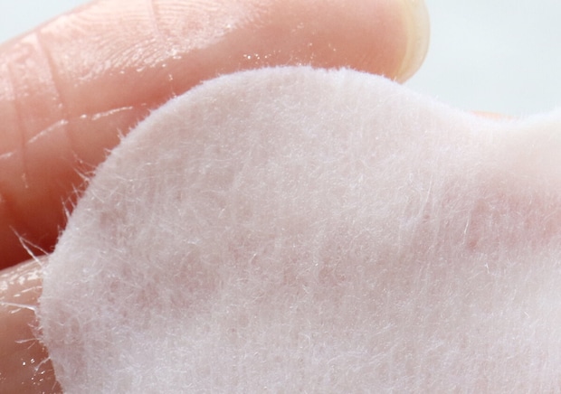 宝島社のムック付録のONE BY KOSÉ SPECIAL BOOK9