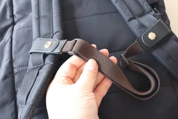 ダイソー　ゴムベルト（レディース）　使用例　リュック