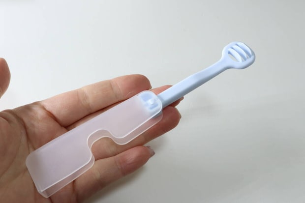 樹脂製 セリア折りたたみ舌クリーナー樹脂製