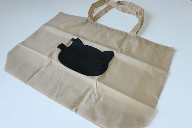 折りたたみショッピングバッグ（ダイカットネコ）　デザイン