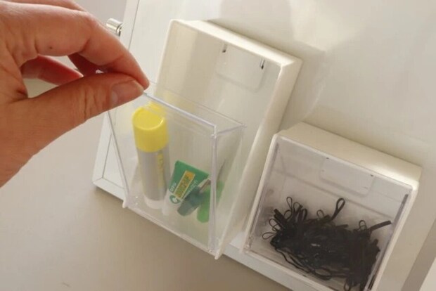 ダイソー　マグネットスイングケース トール ホワイト　使用例