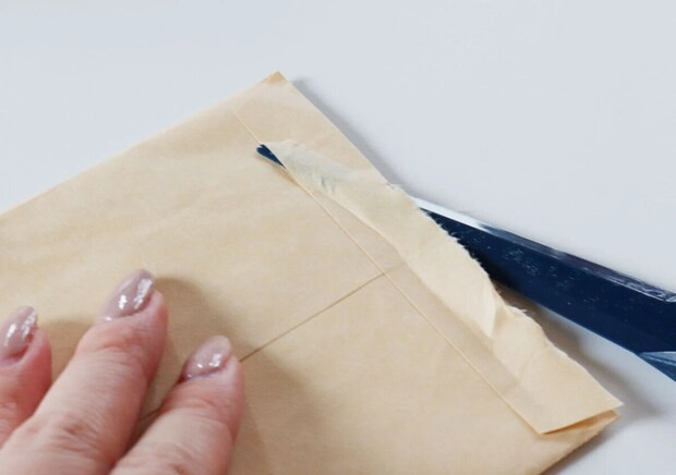 ダイソー　段ボールオープナー　ペーパー　使用例