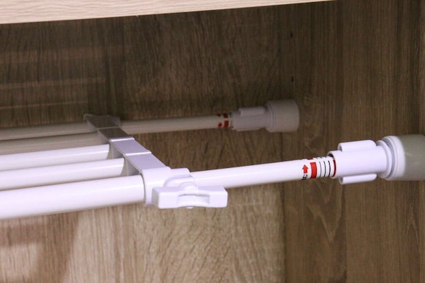 つっぱり棚（30cmー45cm）　取り付け