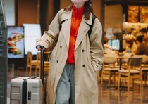 春はやっぱり「ベージュトレンチ」！定番なのに今っぽく垢抜ける♡お洒落な人の着こなし術