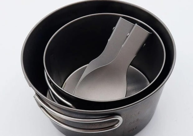 ダイソー　チタン製折り畳みフォーク　チタン製折り畳みスプーン　折りたたみ　収納