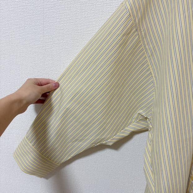 GUドルマンスリーブストライプシャツ　ドルマンスリーブ部分