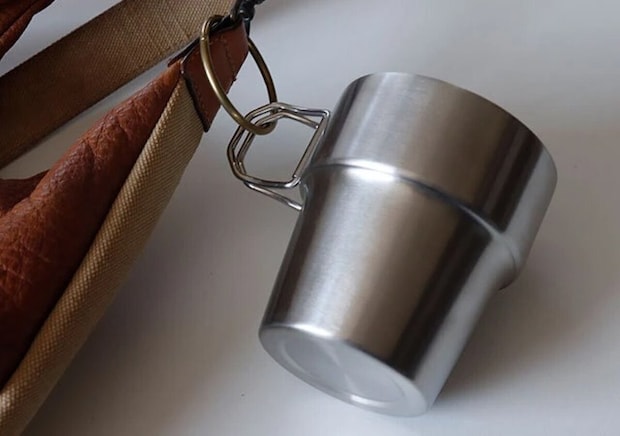 ダイソー　スタッキングできる2重ステンレスカップ（300ml）