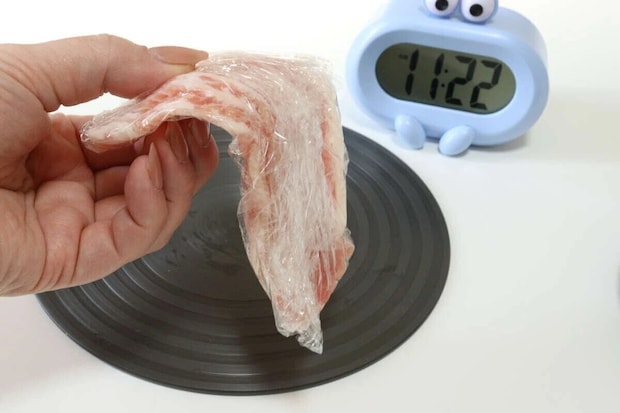 ダイソーの解凍プレートの使用例