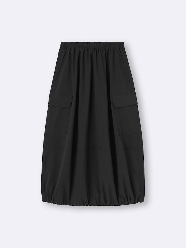 2026gu春レディース黒テックカーゴスカート