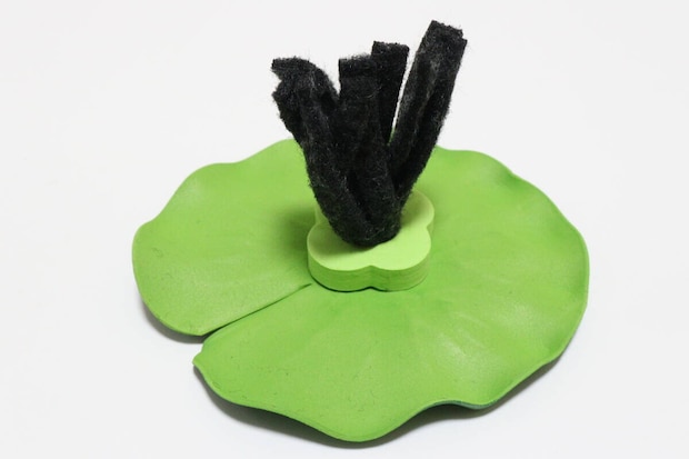 ダイソーの水槽用 浮き草の不織布の取り付け方