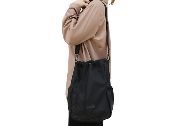 宝島社 ムック付録 PUMA(プーマ)3WAYマルチバッグ 宝島社ムック付録のPUMA(プーマ)の3WAYマルチバッグ5