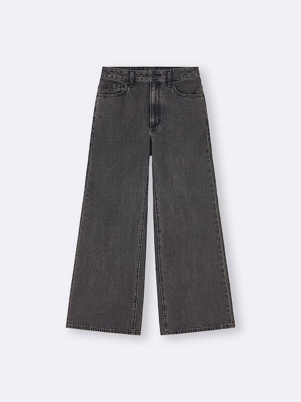 GU バギーフレアジーンズ GUのバギーフレアジーンズ