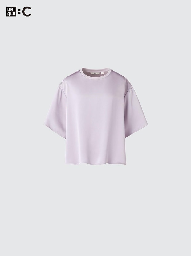 ユニクロのサテンオーバーサイズショートブラウス