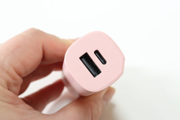 モバイルバッテリー ライトピンク ポート モバイルバッテリー ライトピンク ポート