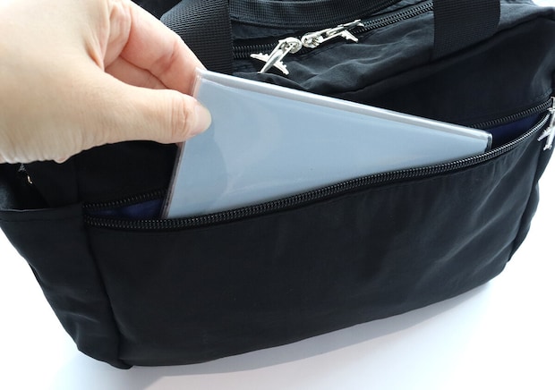 宝島社 ムック付録 日本旅行が考えた11ポケットナイロン撥水ショルダーバッグ 宝島社ムック付録の日本旅行が考えた11ポケットナイロン撥水ショルダーバッグ10