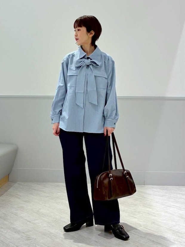 2026春グローバルワーク大人女性おすすめデニムライクボウタイブラウス