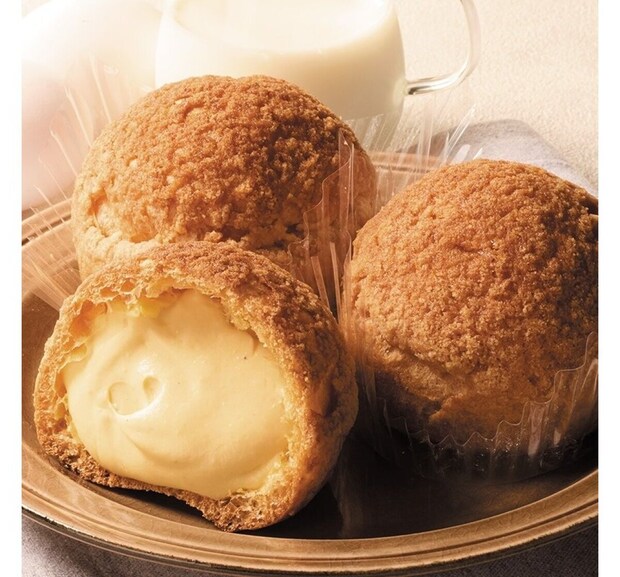 シャトレーゼ　プレミアムカスタードシュー