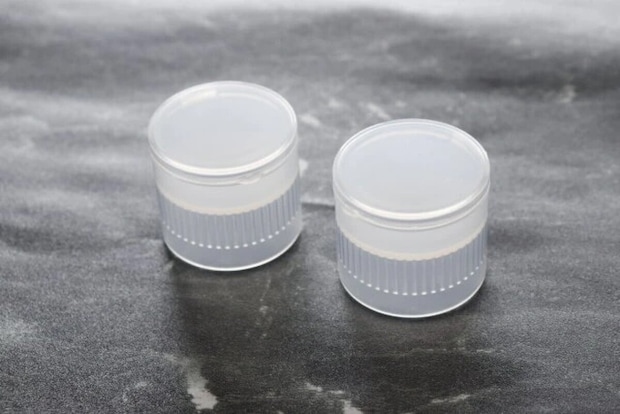 ダイソー 持ち運べる圧縮タオルキャップ(2個) ダイソー 持ち運べる圧縮タオルキャップ(2個)