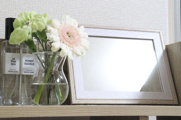 ダイソー フレームミラー(ダブル枠) ダイソーのお洒落なフレームミラー(ダブル枠)