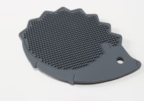 これがダイソーで100円！？「おしゃれな専門店みたい！」表と裏で使い分けられるブラシ