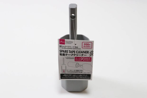 粘着テープクリーナー（90周紙付）　パッケージ