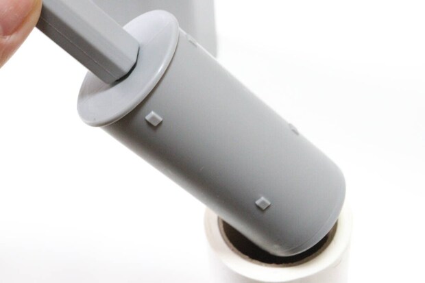 粘着テープクリーナー（90周紙付）　テープ装着