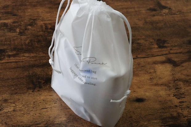 トラベルビニール巾着ポーチセット（fun trip）　使用例