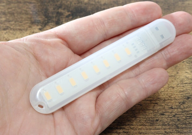 100均で買っといて損なし！「小さくて軽いのにここまでとは…」いざって時に役立つミニライト