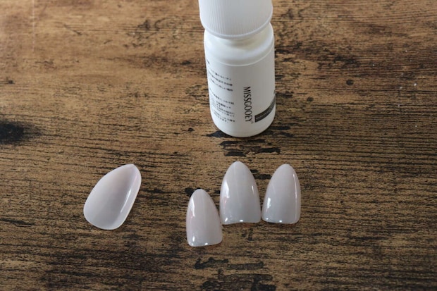 ネイルチップ（MN-5、12枚）　使用方法