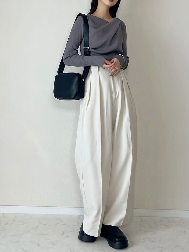 白ワイドパンツコーデ1