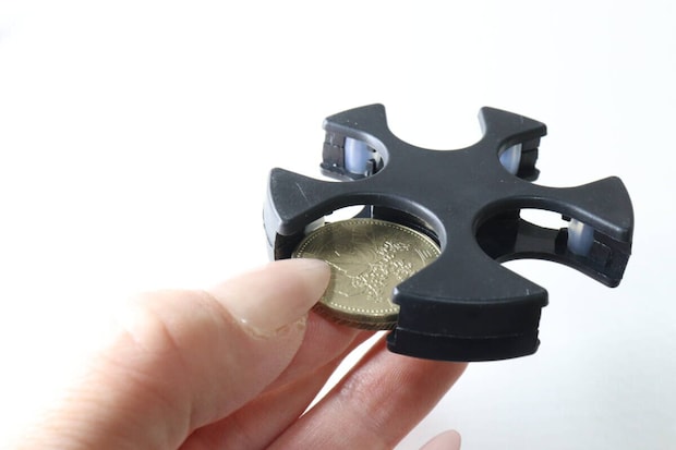 セリア　コインホルダー 100／500　収納方法