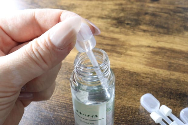 セリアのスポイトボトル スリムの使用例