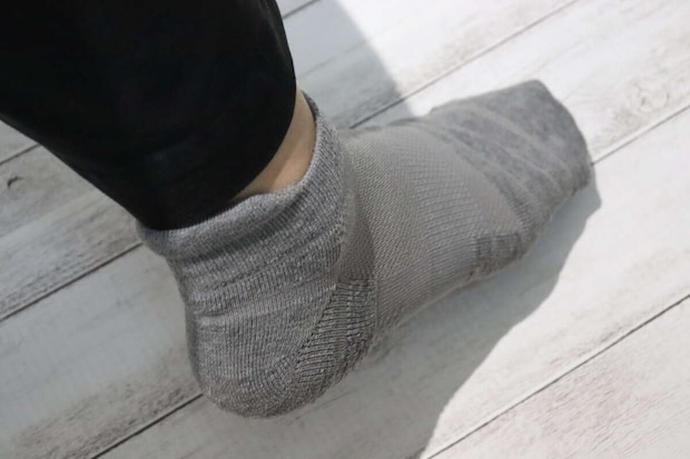 ダイソーサポートショートソックスしっかりとした生地