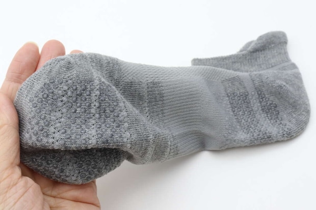 滑り止め ダイソーサポートショートソックス滑り止め